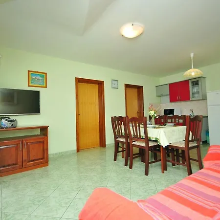 Vladimir Apartamento Vodice