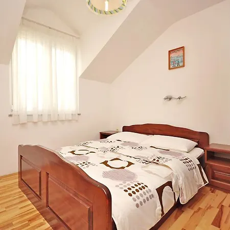 Apartamento Vladimir *