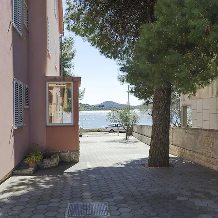 Vladimir Apartamento Vodice